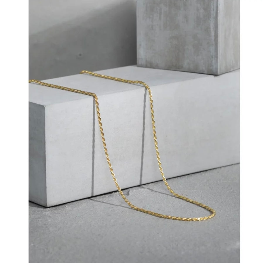 Twisted rope chain