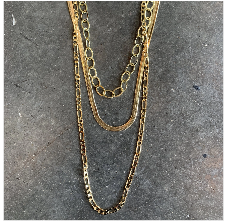 Mina gold necklace set