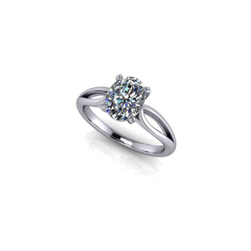 Solitaire split shank engagment ring